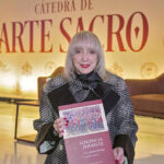 Plasman en libro labor incansable de Florencia Infante de Garza