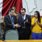 Rinde homenaje Congreso de NL a tigres femenil