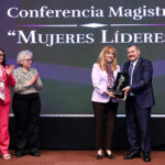Piden mujeres líderes hacer efectivos cambios en la sociedad