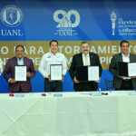 Apoyará UANL con becas a estudiantes de 9 municipios de NL