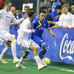 Truena y relampaguea, gana Flash partido vital