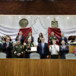 Develan letras áureas por bicentenario del Heroico Colegio Militar