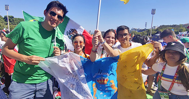 Viajan estudiantes de UDEM para escuchar mensaje de papa Francisco