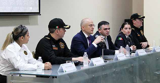 Unen esfuerzos FACDYC y Fuerza Civil para cubrir vacantes de la policía investigadora de NL