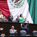 Otorgan diputadas y diputados un minuto de aplausos en memoria del Arquitecto Héctor Benavides