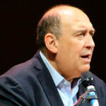Aumento al salario mínimo es una ilusión monetaria, afirma Rubén Moreira