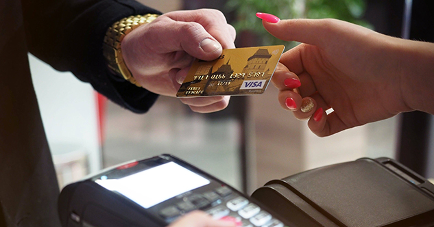 Ofrece economista tips de ahorro; advierte sobre gastos hormiga
