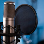 Buscan crear el Registro Público del Derecho de Autor para las aportaciones vocales de locutores y artistas
