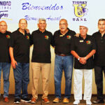 Refrendan ex basquetbolistas de la UANL compromiso con nuevas generaciones