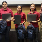 Otorgan apoyo a las tres primeras alumnas de Beca Mujer STEAM