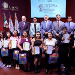 Reconoce UANL vocación de servicio de estudiantes