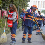 Retiran 2 toneladas de basura tras desfile revolucionario
