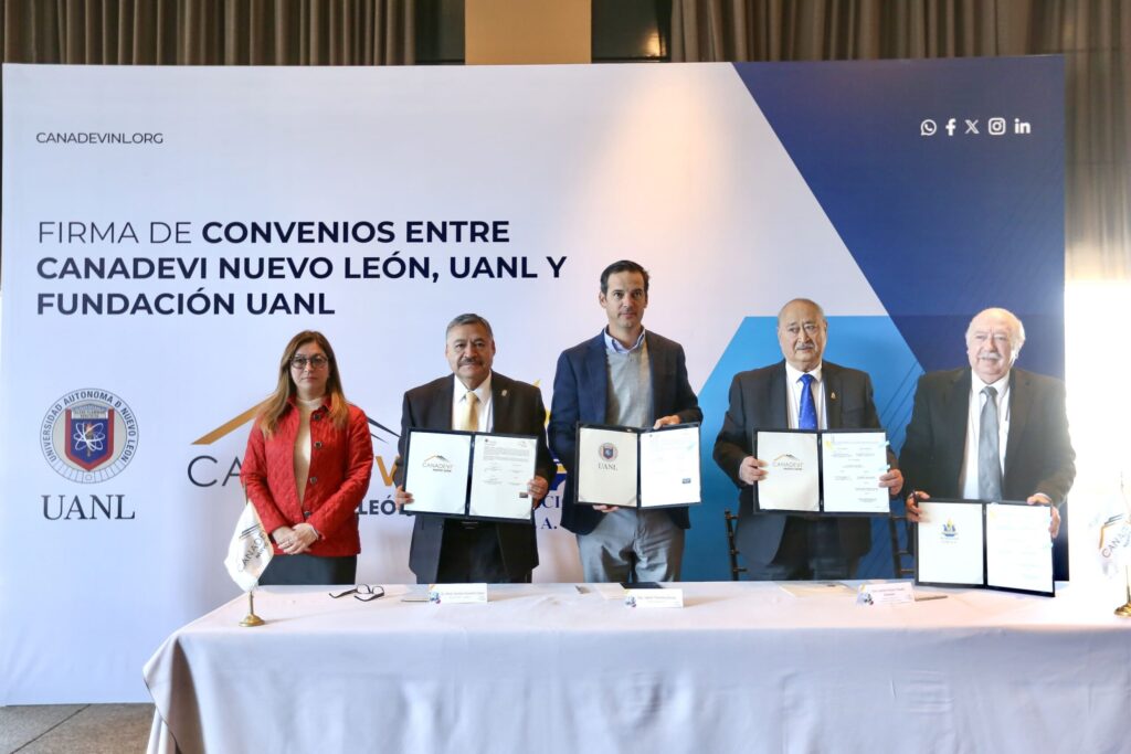 Firman UANL y CANADEVI convenio que consolidará sector inmobiliario