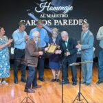 Rinden homenaje al Mtro. Carlos Paredes