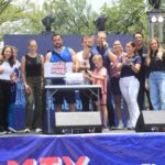 Festeja Monterrey a los padres con evento «Que se arme, papá»