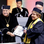 Reciben 12 catedráticos nombramiento de Profesor Emérito de UANL