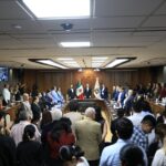 Honra Monterrey a Mauricio Fernández en Sesión de Cabildo