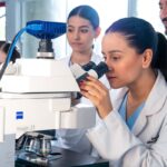 Transformará doctorado de la UDEM la medicina con liderazgo e innovación