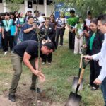 Impulsa Monterrey reforestación urbana en planteles educativos