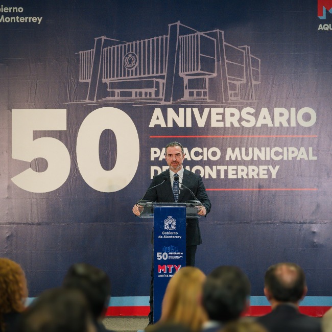 Celebra Monterrey 50 años de su Palacio Municipal