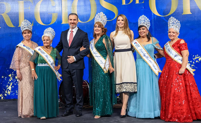 Celebran a las personas adultas mayores en segunda edición de “Regios de Oro”