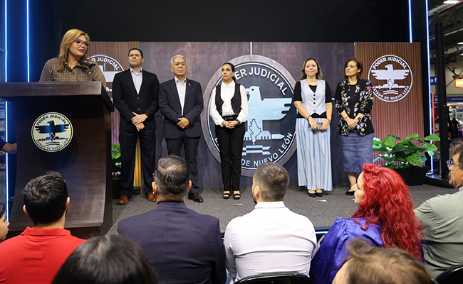 Se presenta PJENL en la FIL Monterrey 2026